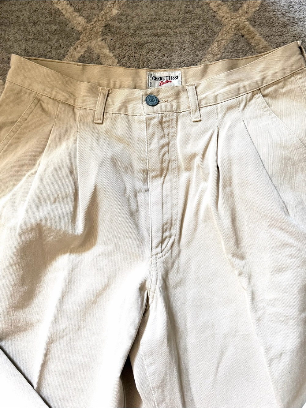 Vintage Men's Cerruti 1881 Pleated Chino Pants Italy Beige 80-90’s